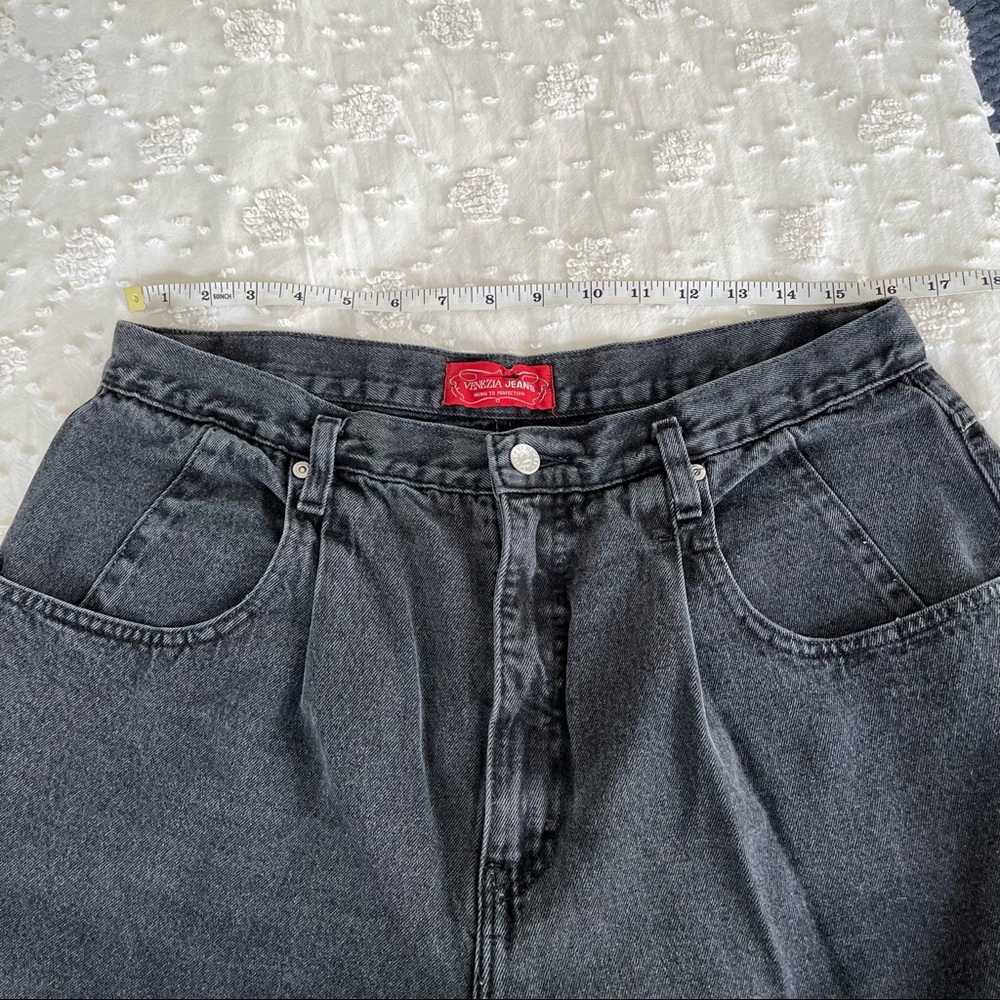 SOLD ON DP Vintage Mom Jeans Made in the USA - Picture 2 of 7